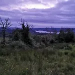 Majestic Cavan Burren, 4 Bedroom, Dream Dom wakacyjny Cornagee