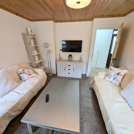Feriehus Majestic Cavan Burren, 4 Bedroom, Dream Cornagee