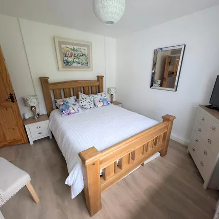 Majestic Cavan Burren, 4 Bedroom, Dream Feriehus *